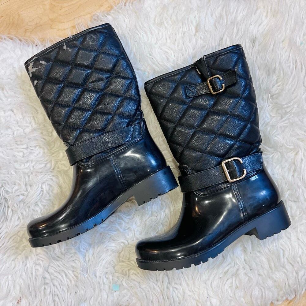Baretraps rain winter boots size 8